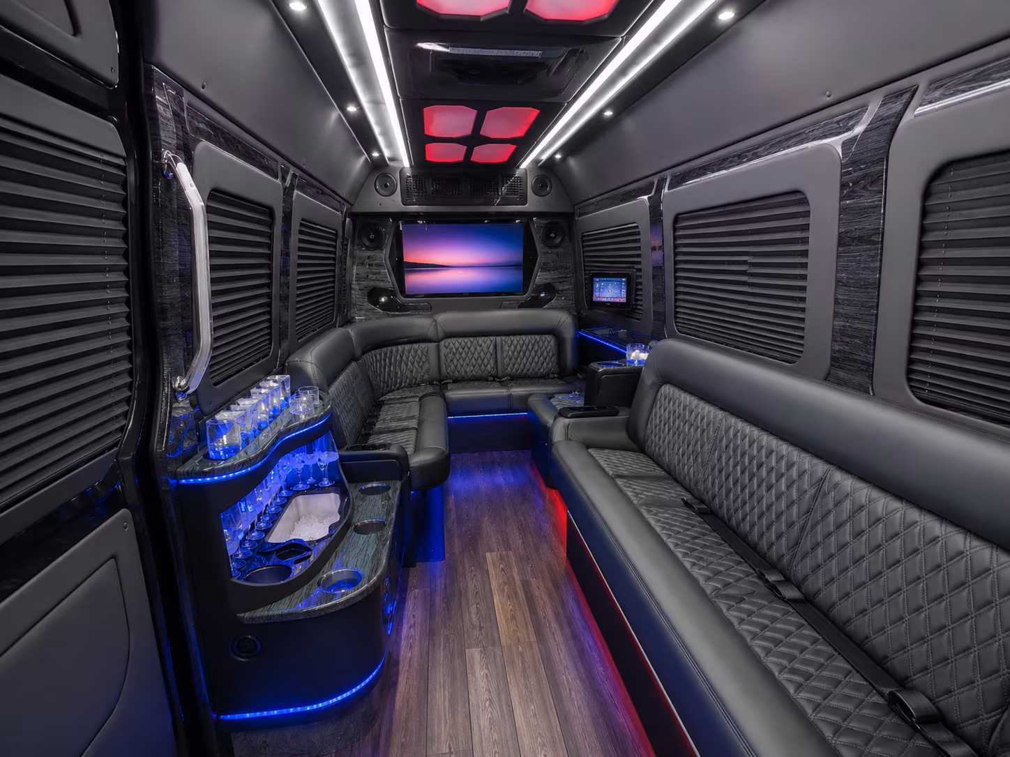 gardena airport transportation onboard seating