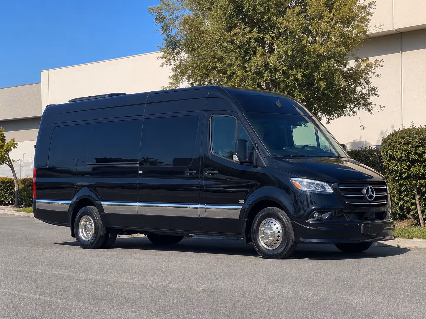 gardena sporting event transportation onboard seating