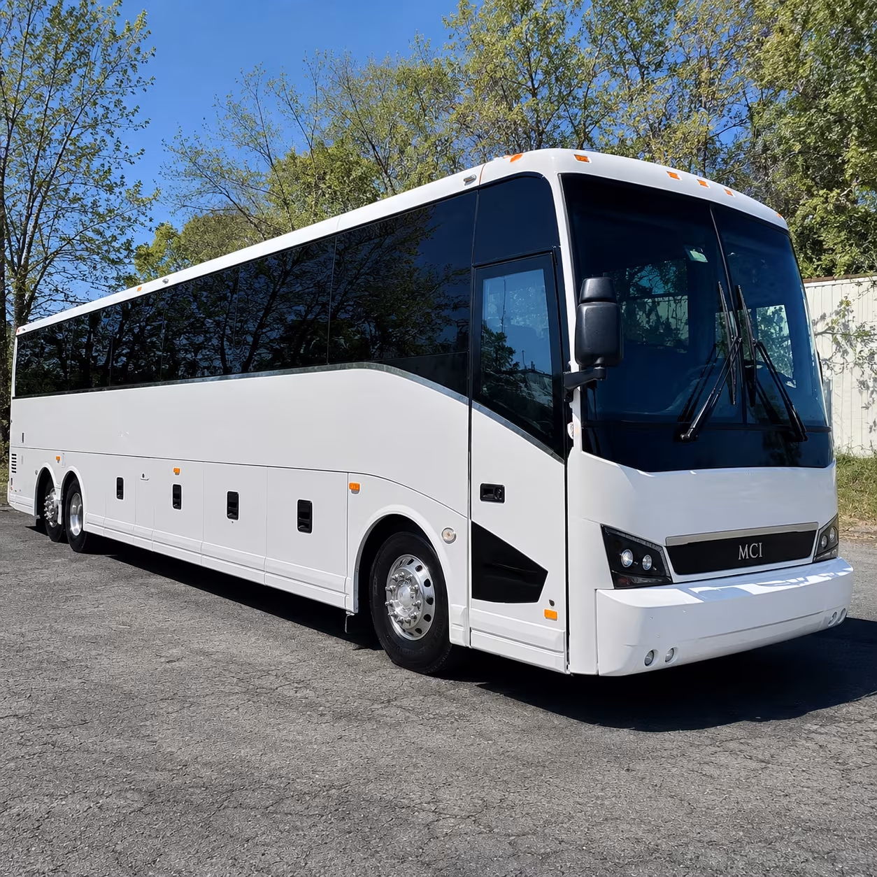 gardenacharterbuscompany com makes finding employee shuttle service in the south bay simple