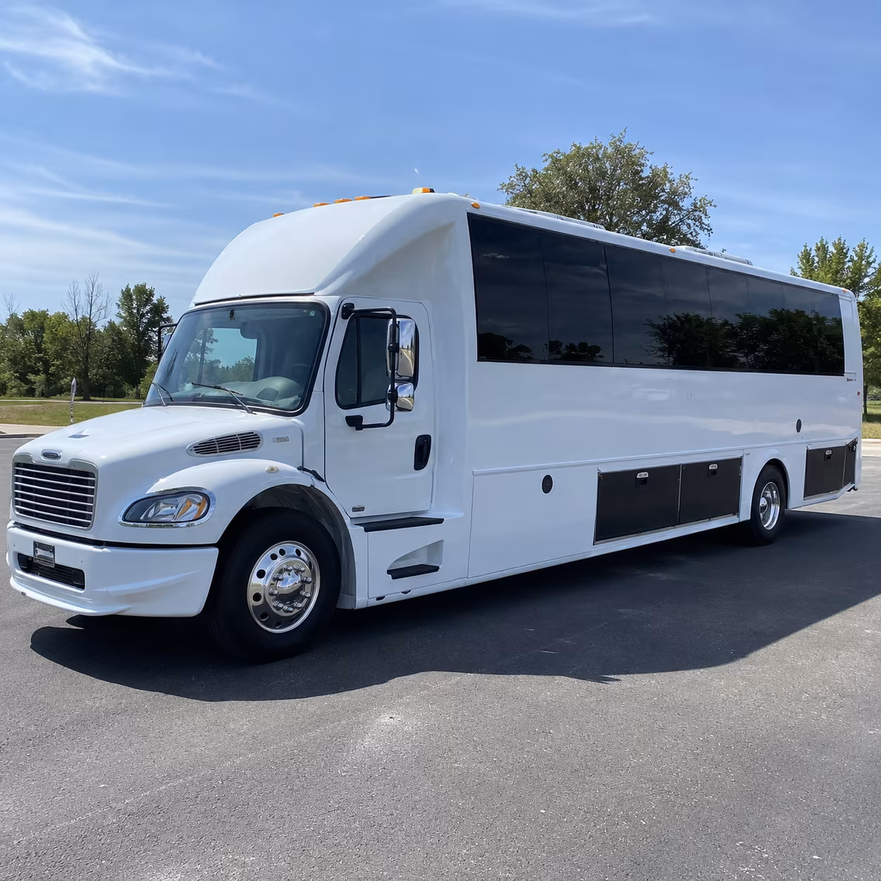huntington park 40 passenger party bus