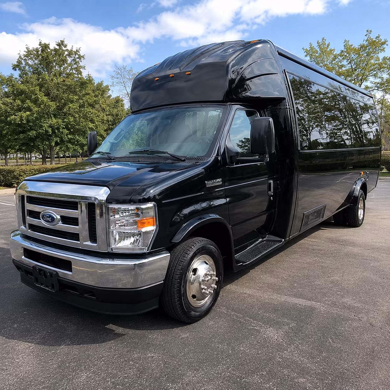 lynwood bus rentals