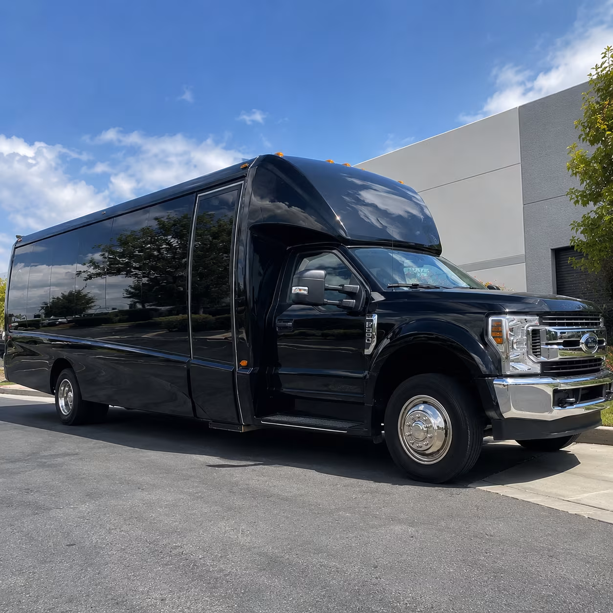redondo beach bus rentals