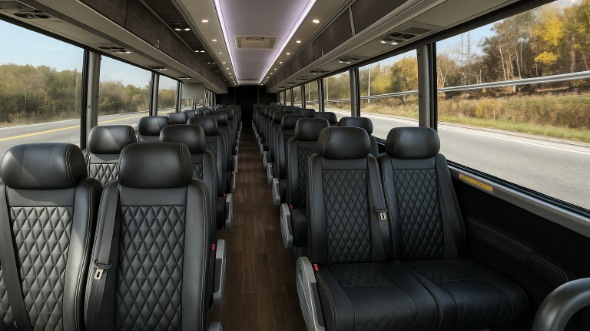 compton 28 passenger minibus